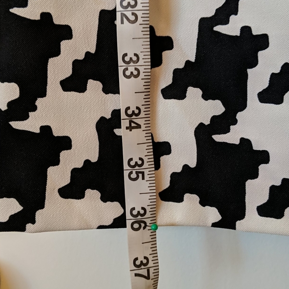 Dress - Picture 5 of 6